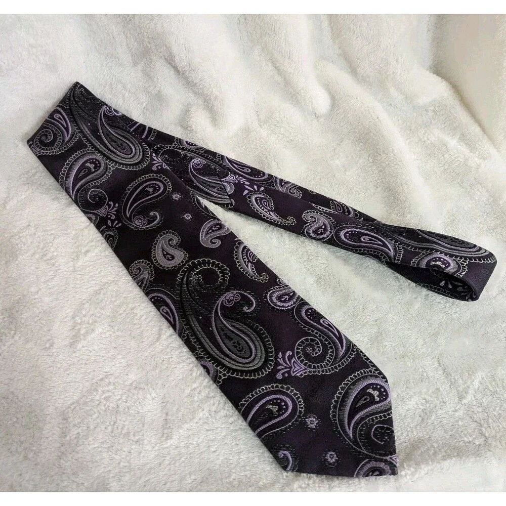 Perry Ellis Portfolio Paisley Neck Tie
